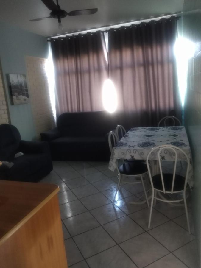 Apartamento A 300 Metros Da Praia Do Forte กาโบฟรีโอ ภายนอก รูปภาพ